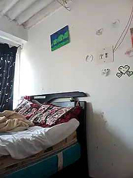 Snapshot of SharonDustLove chatting on October 16, 2:18 pm SharonDustLove online show from October 16, 2:18 pm