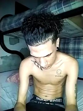 Snapshot of Gabriel_Stone chatting on October 24, 3:36 am Gabriel Stone online show from October 24, 3:36 am