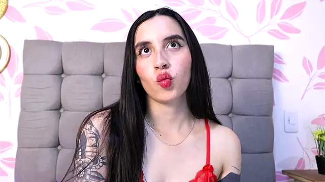 kaylee lee online show from October 3, 4:09 am