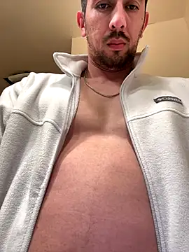 Snapshot of himNIGuys chatting on December 21, 9:05 am himNIGuys online show from December 21, 9:05 am