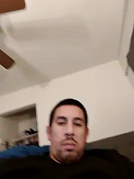 Snapshot of himNIGuys chatting on February 3, 4:01 pm himNIGuys online show from February 3, 4:01 pm