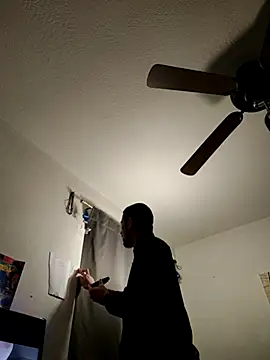 Snapshot of himNIGuys chatting on February 21, 5:08 am himNIGuys online show from February 21, 5:08 am