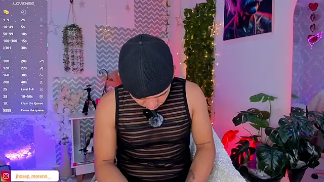 jhosepMoreno online show from April 3, 11:08 am