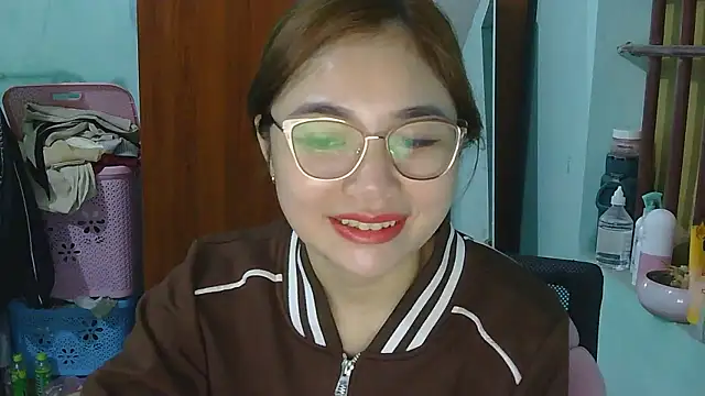 Uhem112 online show from November 4, 3:38 am