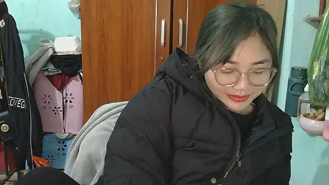 Uhem112 online show from January 9, 12:46 am