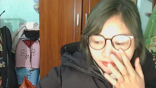 Uhem112 online show from January 13, 12:49 am