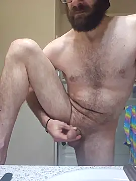 Snapshot of ChristopherMeade chatting on December 14, 11:48 am ChristopherMeade online show from December 14, 11:48 am