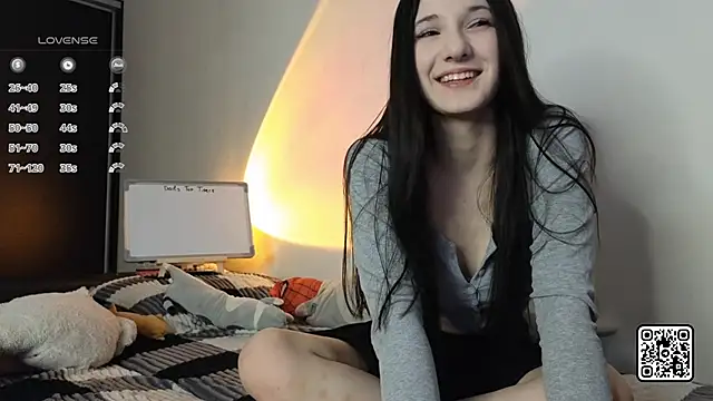 OdelynBagge online show from November 8, 5:01 pm