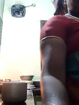 papukurty online show from October 21, 2:45 am