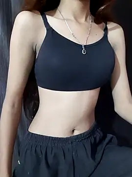 Mahira568 online show from November 15, 6:15 pm