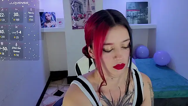 Snapshot of _lucia_21 chatting on October 4, 3:59 am lucia 21 online show from October 4, 3:59 am