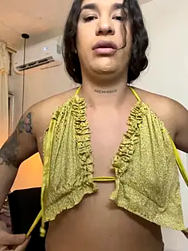 Snapshot of Sweet_vicky_hot chatting on October 7, 7:00 pm Sweet vicky hot online show from October 7, 7:00 pm