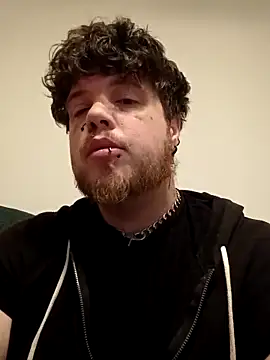 Kiami Noara online show from March 19, 1:48 pm