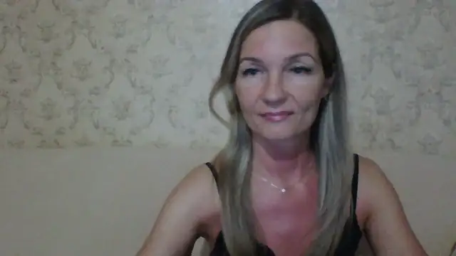 sweetriki online show from December 1, 5:40 pm