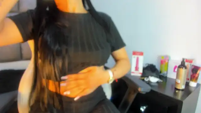 Snapshot of Mia_lopez__ chatting on October 7, 12:57 pm Mia lopez online show from October 7, 12:57 pm