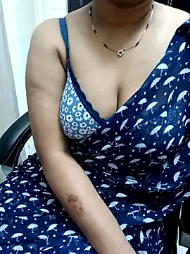 Anushka134 online show from October 13, 5:24 pm