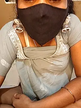 Snapshot of ranisanthutelugu chatting on November 28, 5:32 am ranisanthutelugu online show from November 28, 5:32 am