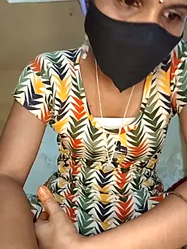 Snapshot of ranisanthutelugu chatting on December 3, 8:23 am ranisanthutelugu online show from December 3, 8:23 am