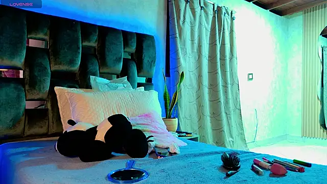 Taurito    online show from October 31, 6:03 am