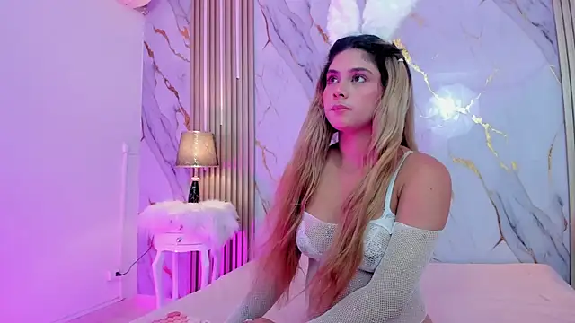 Snapshot of sharon_greey chatting on November 12, 7:57 pm sharon greey online show from November 12, 7:57 pm