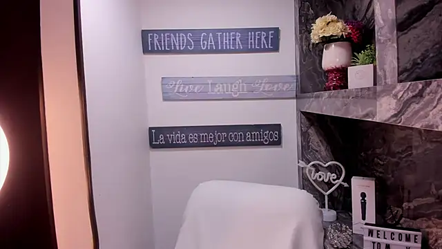 Snapshot of miss___taylor chatting on September 30, 6:02 pm miss taylor online show from September 30, 6:02 pm