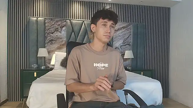 Michael blue online show from January 17, 12:32 pm