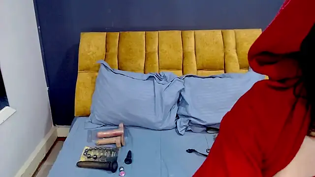 Snapshot of KendraaSimons chatting on October 10, 8:08 pm KendraaSimons online show from October 10, 8:08 pm