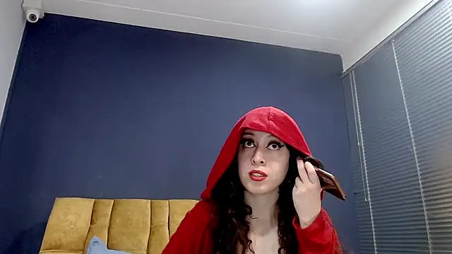 Snapshot of KendraaSimons chatting on October 13, 7:36 pm KendraaSimons online show from October 13, 7:36 pm