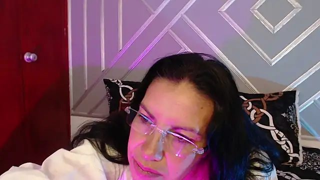 sashabluex online show from October 12, 3:27 am