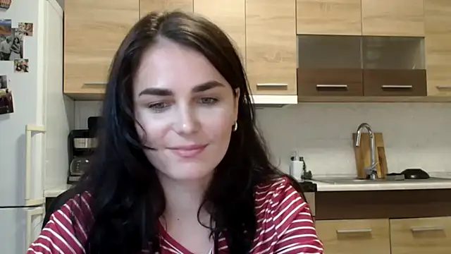 Silviaa a online show from October 7, 3:42 pm