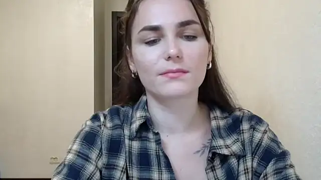 Silviaa a online show from October 8, 6:38 pm