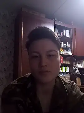 MoonIrene online show from February 13, 4:36 pm