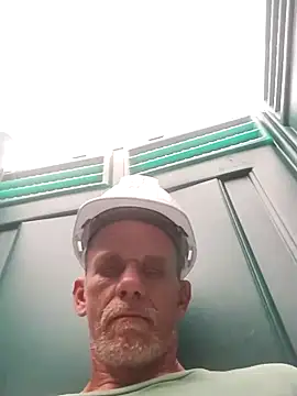 Snapshot of helldonk chatting on September 30, 2:44 pm helldonk online show from September 30, 2:44 pm