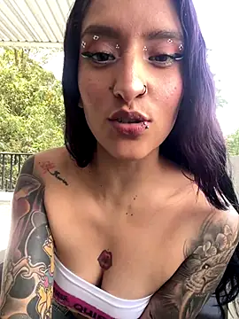 Scaarlettfox online show from October 26, 7:42 pm