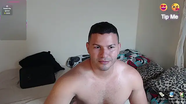 Snapshot of Tim_mz01 chatting on November 5, 8:09 pm Tim mz01 online show from November 5, 8:09 pm