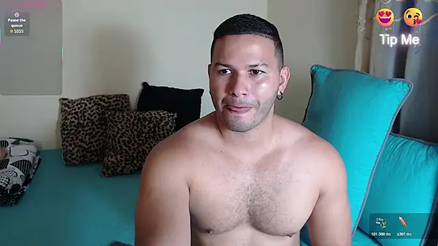 Snapshot of Tim_mz01 chatting on November 25, 8:20 pm Tim mz01 online show from November 25, 8:20 pm