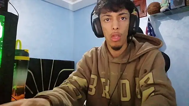 Dark DesireX online show from March 4, 7:20 pm