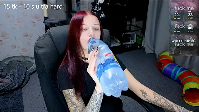 Snapshot of lera_smith chatting on October 21, 9:59 pm lera smith online show from October 21, 9:59 pm