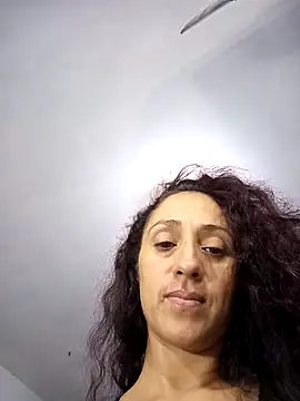 Snapshot of KimScarleth chatting on October 4, 5:49 am KimScarleth online show from October 4, 5:49 am