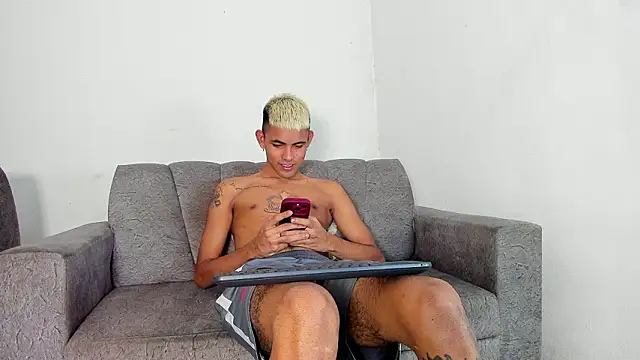 invictu mastercum online show from January 16, 3:27 pm