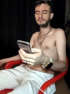 bigcockwhite777 online show from November 14, 1:48 am