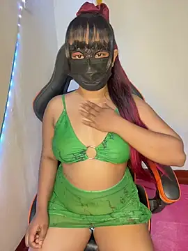 Ariana  Marie online show from January 13, 1:33 am