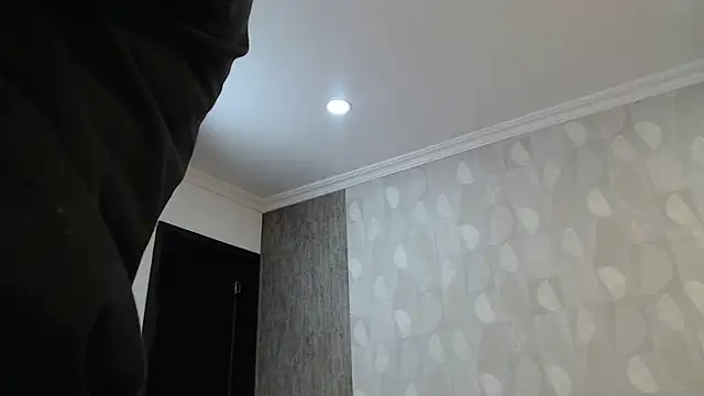 Snapshot of elamurray chatting on September 19, 11:11 am elamurray online show from September 19, 11:11 am