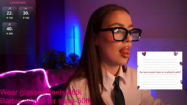 Snapshot of EmiliyaRoude chatting on November 18, 12:31 pm EmiliyaRoude online show from November 18, 12:31 pm