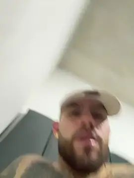 Ades Lowe online show from October 27, 7:12 am