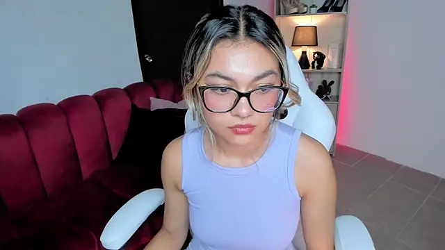 Snapshot of Tatiana_mendoza chatting on September 24, 2:31 pm Tatiana mendoza online show from September 24, 2:31 pm
