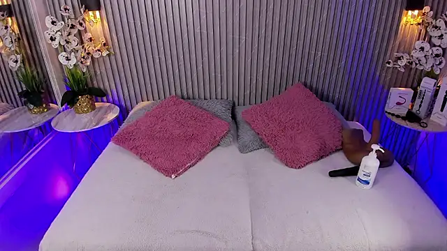 DAFNECOX online show from February 11, 3:11 am