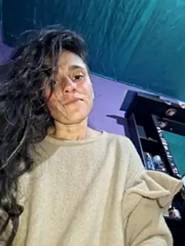 Samy Hoops online show from March 25, 11:38 am