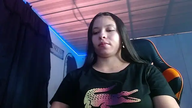 Snapshot of Abbiprada chatting on September 15, 6:30 pm Abbiprada online show from September 15, 6:30 pm