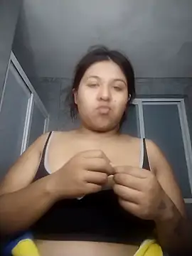 Snapshot of Atenea69 chatting on October 24, 6:21 am Atenea69 online show from October 24, 6:21 am